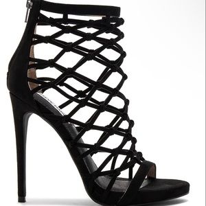 Steve madden black heels